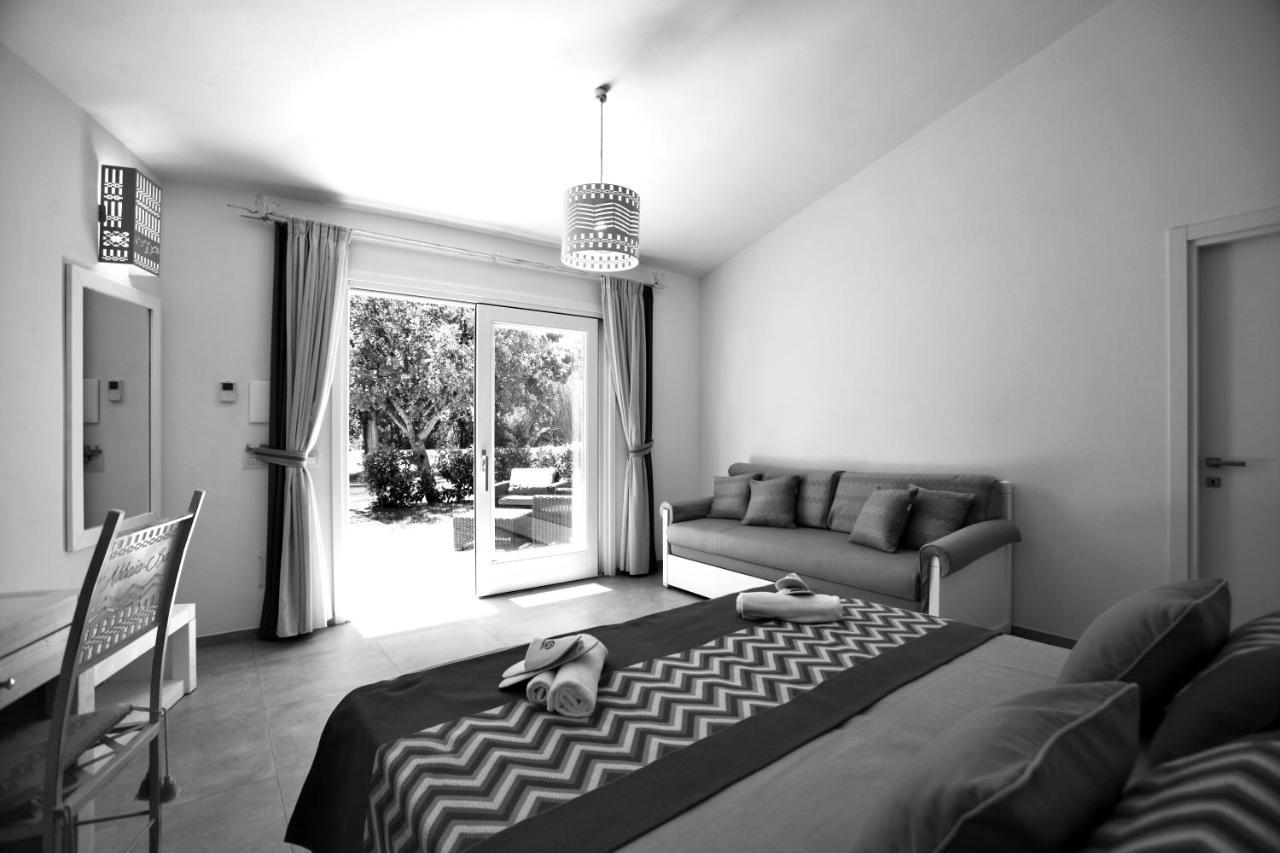 Resort Abbaia Ba บูโดนี ภายนอก รูปภาพ
